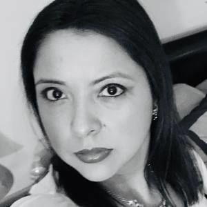 Meet your Posher, Gabriela